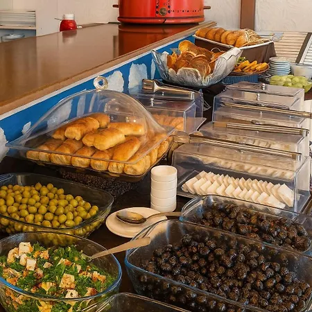 Bed & Breakfast Shadow